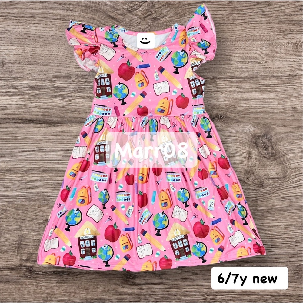Girls dress